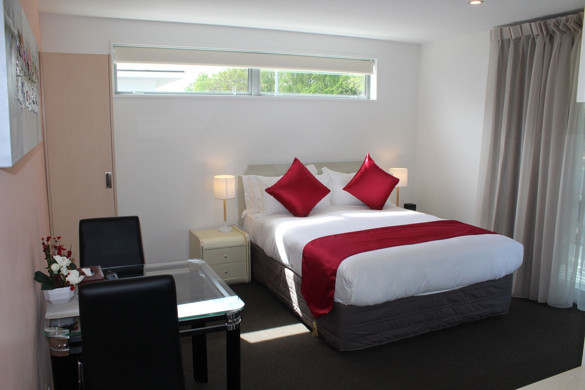 Bealey Plaza Motel Крайстчърч Екстериор снимка A typical studio apartment